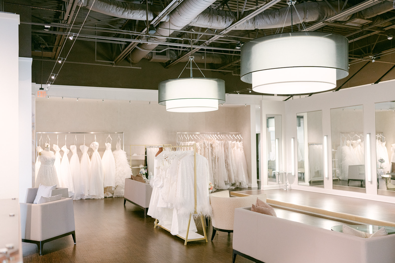 Bridal Showroom Secrets: Insider Advice for Making the Most of Your Appointment!. Mobile Image