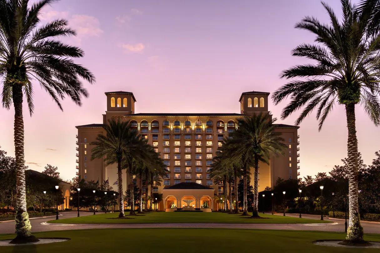The Ritz Carlton Orlando. Desktop Image